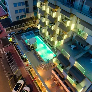 https://hotel-residence-villa-jolanda.it-tuscanyhotel.com